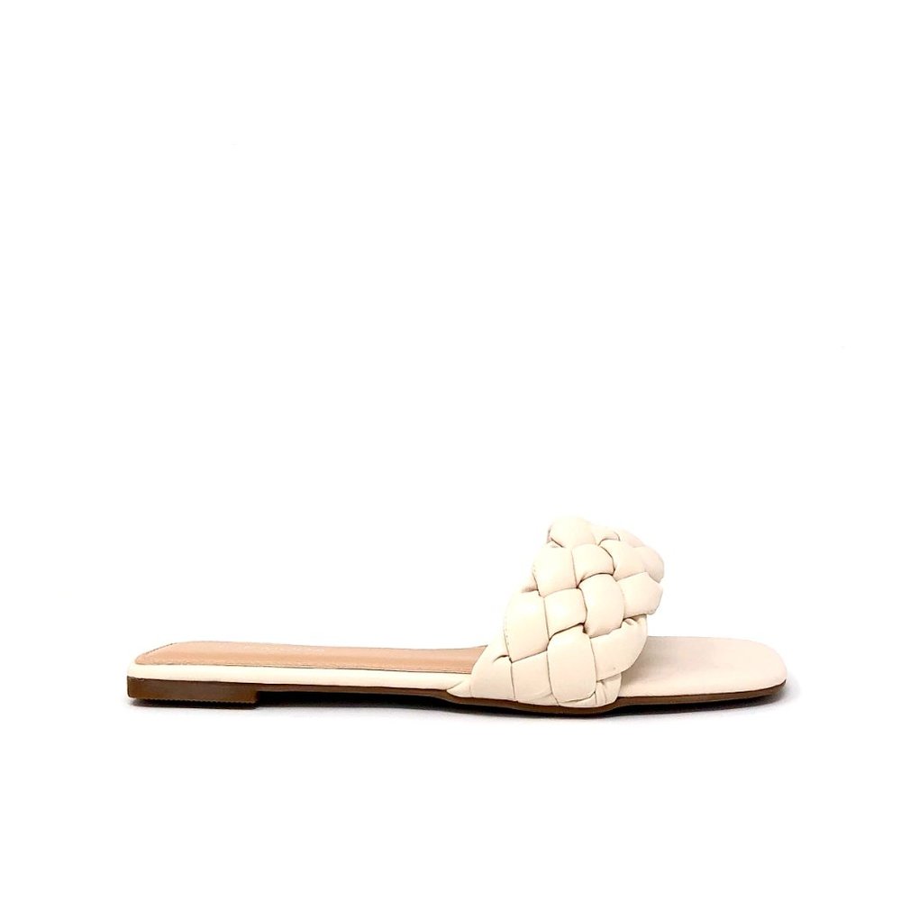 ❤️HP! Ivory Vegan Leather Braided Sandals - Picture 6 of 8